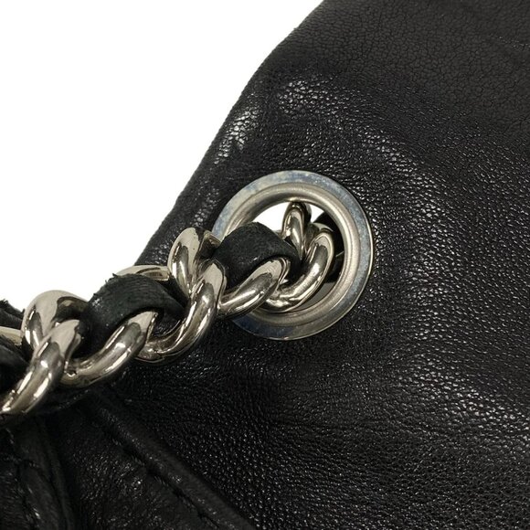 Auth CHANEL Chain Around / Matelasse A49889 Black Leather Shoulder Bag - Picture 11 of 16